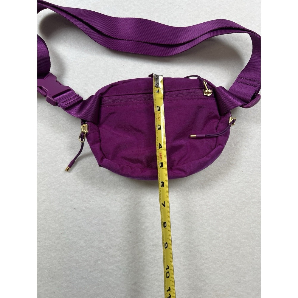 Nike Crossbody Waist Bag Fanny Pack Hip Pac Shoulder Aura Purple HM6120 Adult - Picture 8 of 8